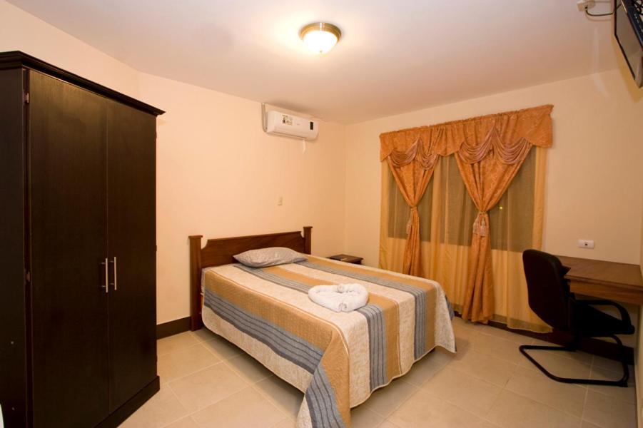 Hotel El Cerro Liberia Exteriör bild