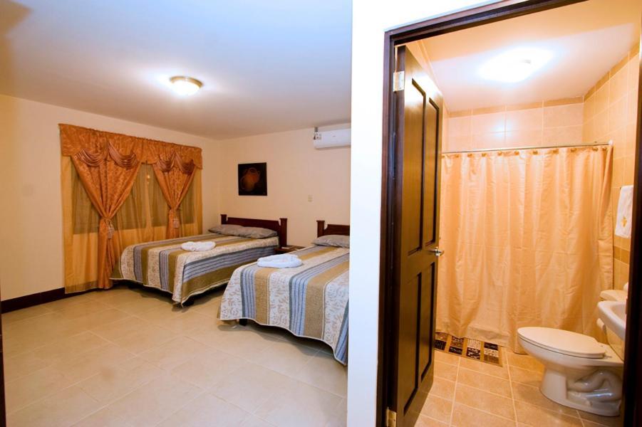 Hotel El Cerro Liberia Exteriör bild